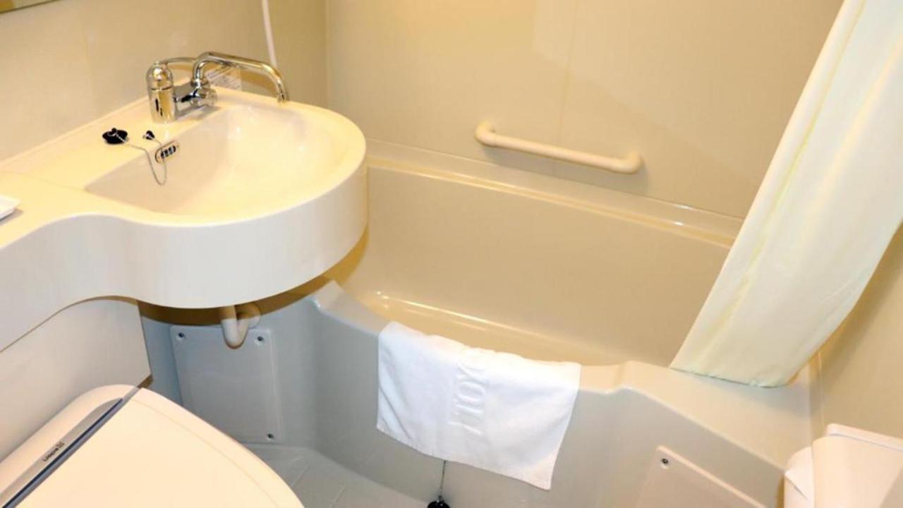 Toyoko Inn Tokyo Akabane-Eki Higashi-Guchi Dış mekan fotoğraf